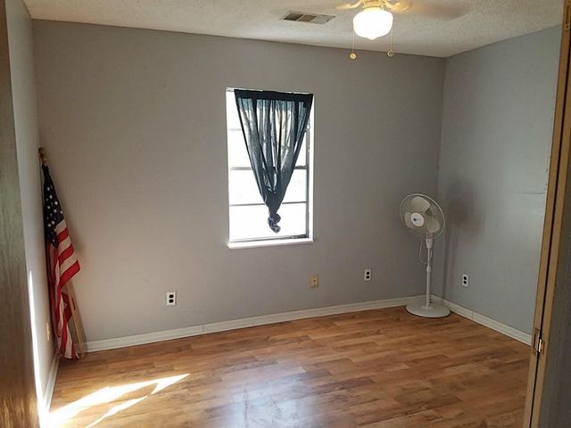 10451 County Road 909, Alvin, TX 77511