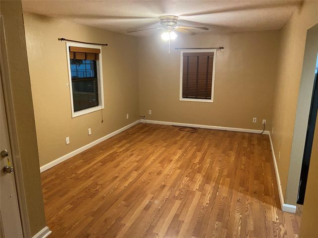 10451 County Road 909, Alvin, TX 77511