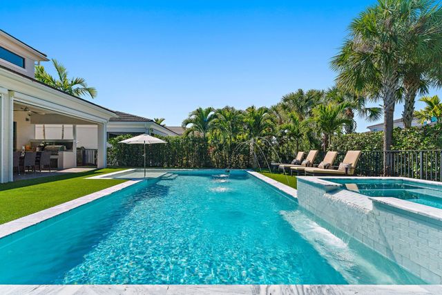 13161 Faberge Place, Palm Beach Gardens, FL 33418