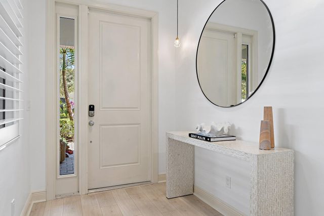 13161 Faberge Place, Palm Beach Gardens, FL 33418