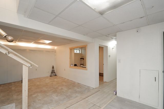 49 Fitzgerald Rd, Springfield, MA 01104