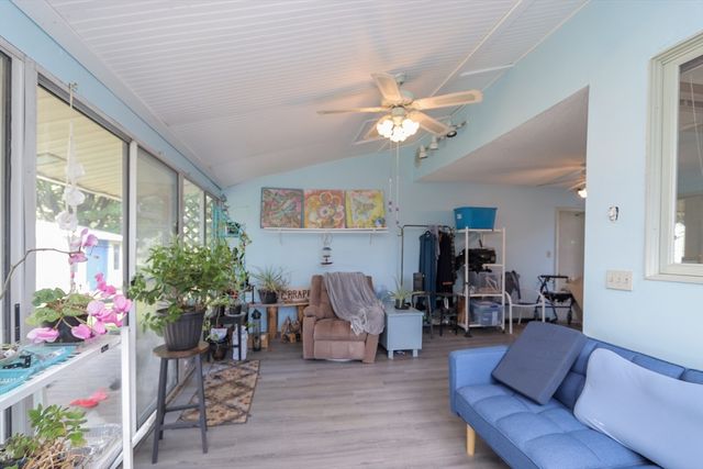 49 Fitzgerald Rd, Springfield, MA 01104