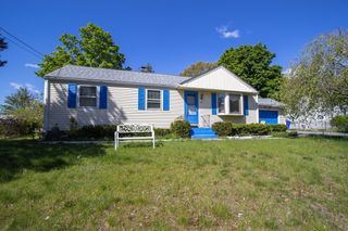 49 Fitzgerald Rd, Springfield, MA 01104