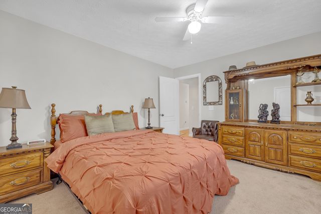 130 Sunflower Lane, Covington, GA 30016