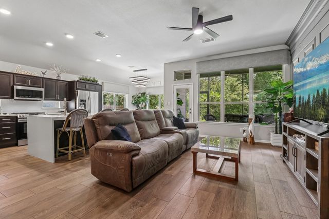 164 Racetrack Lane, Montgomery, TX 77356