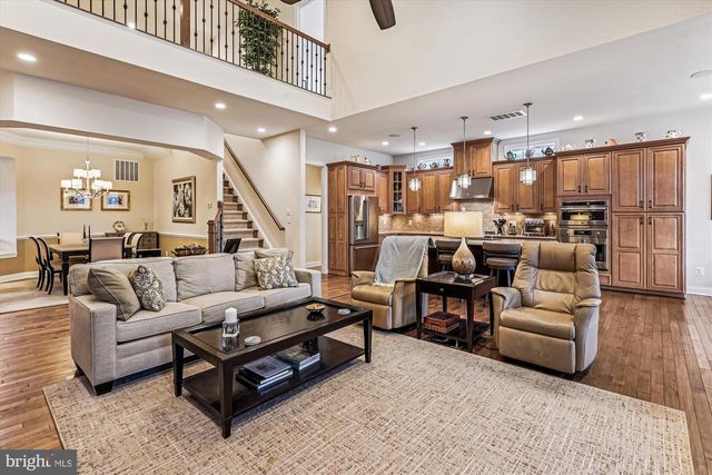 5934 BOWES CREEK PL, Gainesville, VA 20155