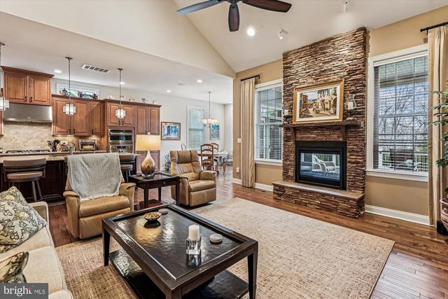 5934 BOWES CREEK PL, Gainesville, VA 20155