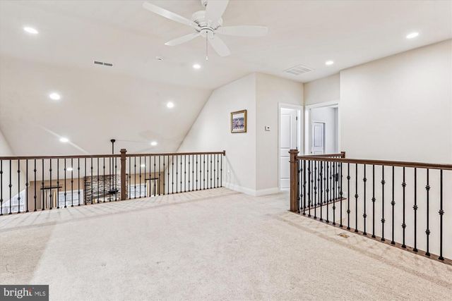 5934 BOWES CREEK PL, Gainesville, VA 20155