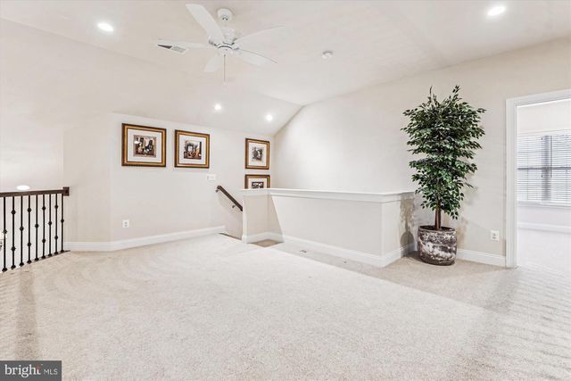 5934 BOWES CREEK PL, Gainesville, VA 20155