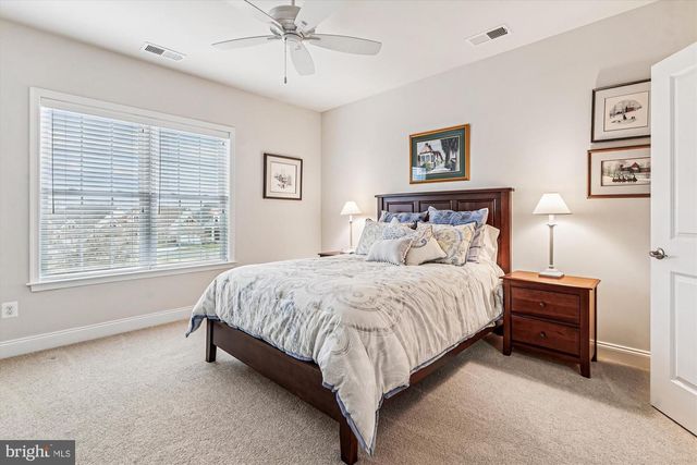 5934 BOWES CREEK PL, Gainesville, VA 20155