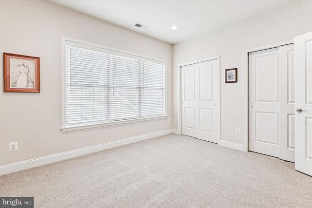 5934 BOWES CREEK PL, Gainesville, VA 20155