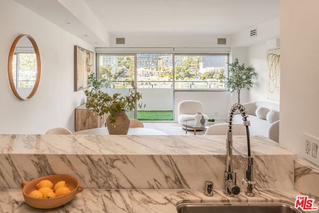 838 N Doheny Drive 1204, West Hollywood, CA 90069