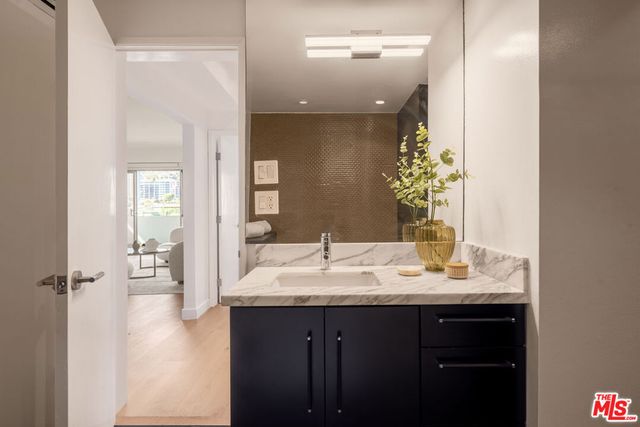 838 N Doheny Drive 1204, West Hollywood, CA 90069