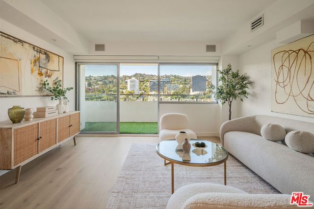 838 N Doheny Drive 1204, West Hollywood, CA 90069