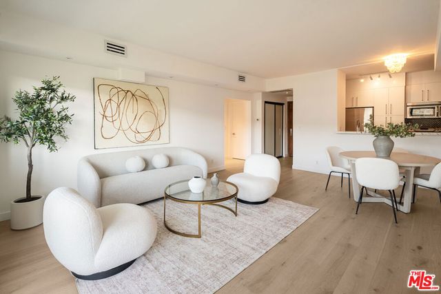 838 N Doheny Drive 1204, West Hollywood, CA 90069