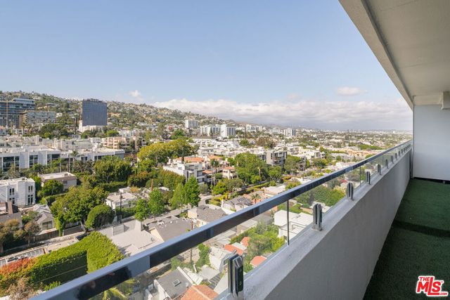 838 N Doheny Drive 1204, West Hollywood, CA 90069