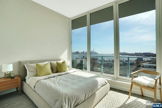 1200 Avenue At Port Imperial 417, Weehawken, NJ 07086