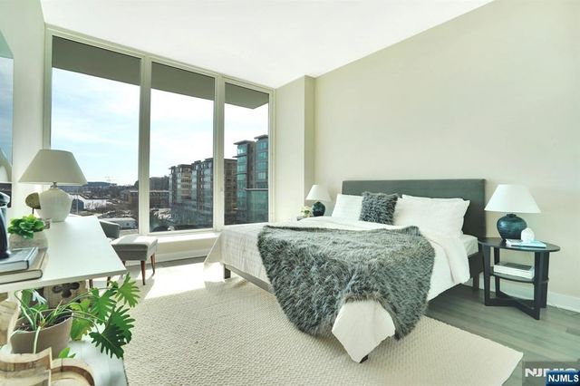 1200 Avenue At Port Imperial 417, Weehawken, NJ 07086
