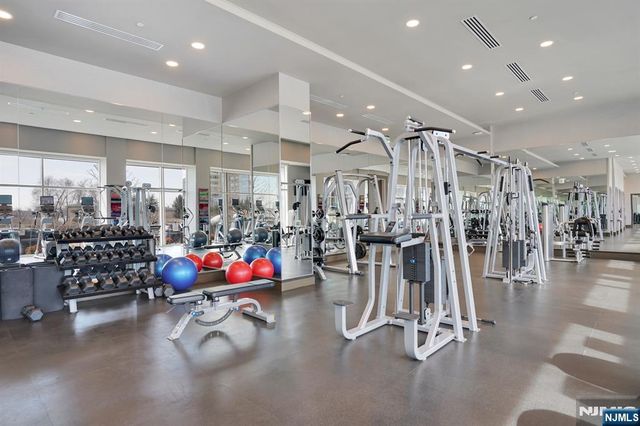 1200 Avenue At Port Imperial 417, Weehawken, NJ 07086