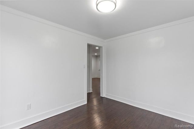 22712 Clairwood Street, Saint Clair Shores, MI 48080