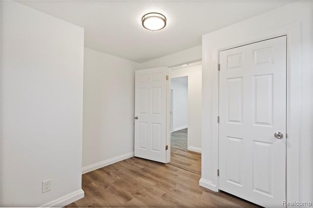 22712 Clairwood Street, Saint Clair Shores, MI 48080