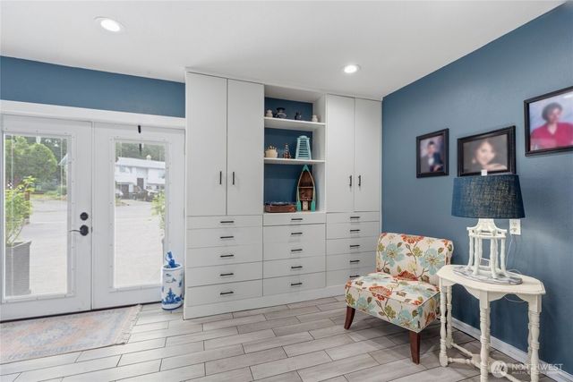 6878 Helena Drive NE, Bremerton, WA 98311