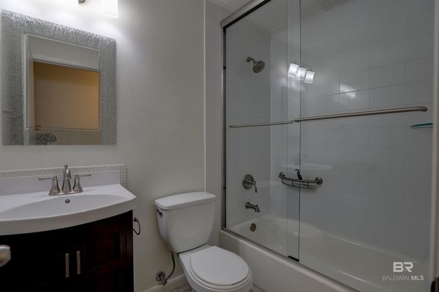 301 Perdido Avenue, Fairhope, AL 36532