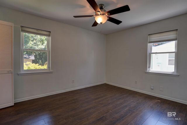 301 Perdido Avenue, Fairhope, AL 36532