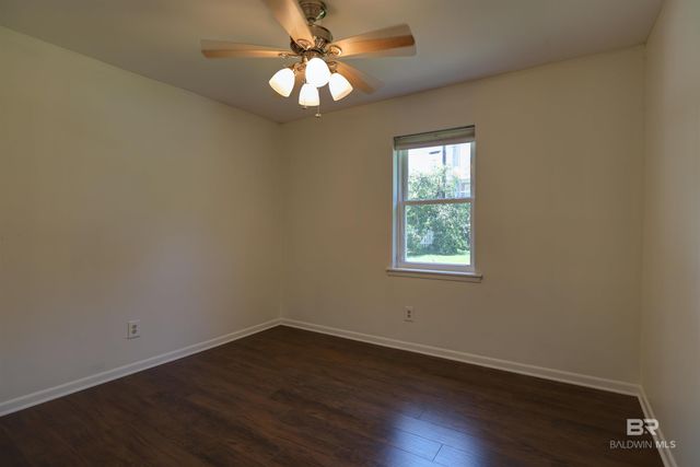 301 Perdido Avenue, Fairhope, AL 36532