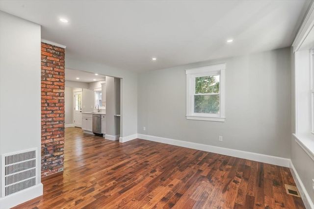 138 Hyatt Avenue, Haverhill, MA 01835