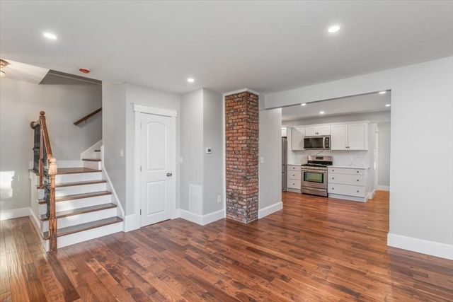 138 Hyatt Avenue, Haverhill, MA 01835