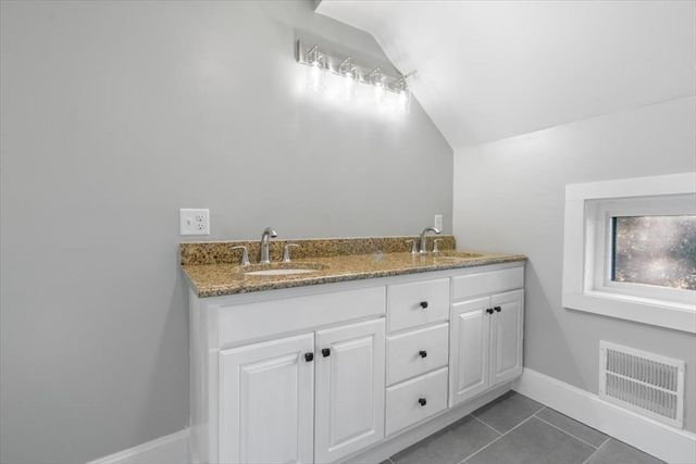 138 Hyatt Avenue, Haverhill, MA 01835