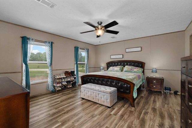 731 County Road 418D, Henderson, TX 75652