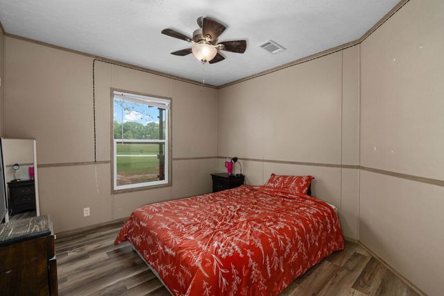 731 County Road 418D, Henderson, TX 75652