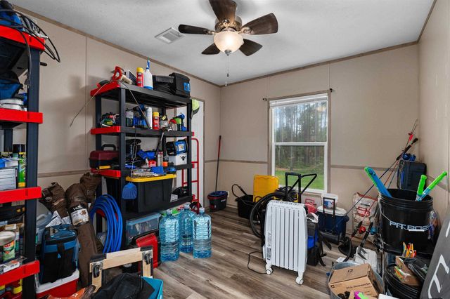 731 County Road 418D, Henderson, TX 75652