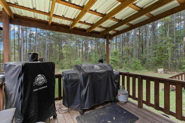 731 County Road 418D, Henderson, TX 75652