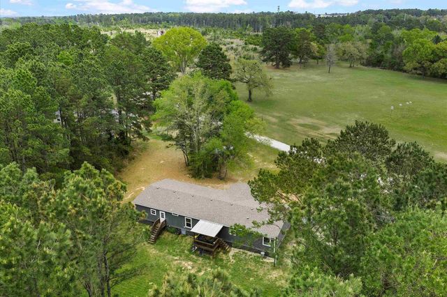 731 County Road 418D, Henderson, TX 75652