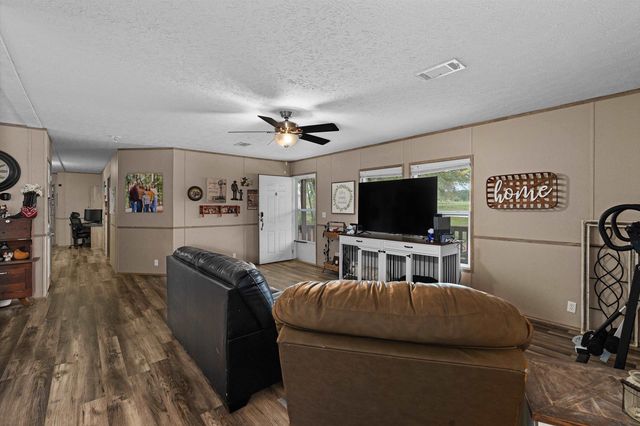 731 County Road 418D, Henderson, TX 75652