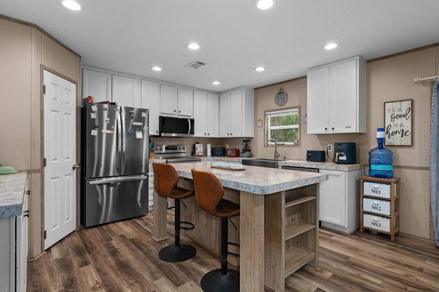 731 County Road 418D, Henderson, TX 75652