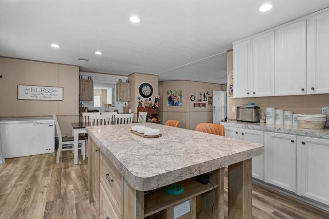 731 County Road 418D, Henderson, TX 75652