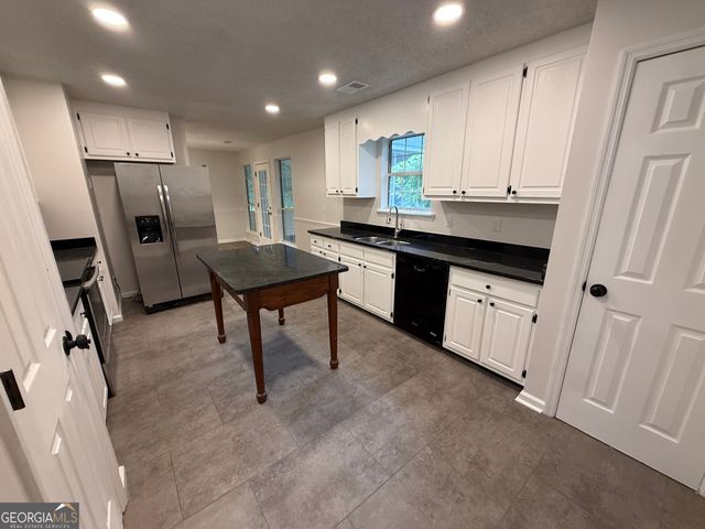 105 Mockingbird Drive, Dublin, GA 31021