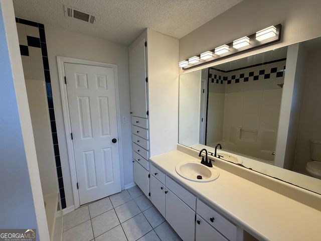 105 Mockingbird Drive, Dublin, GA 31021