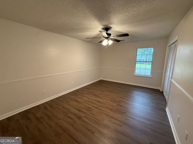 105 Mockingbird Drive, Dublin, GA 31021