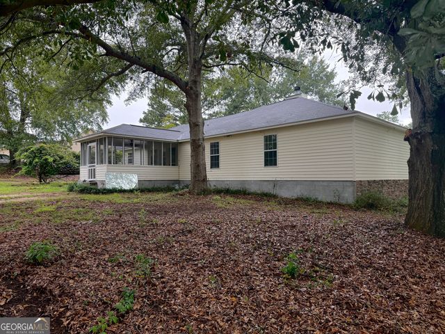 105 Mockingbird Drive, Dublin, GA 31021