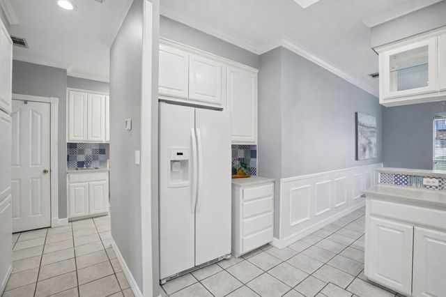 21002 Boggy Ford RD, Lago Vista, TX 78645