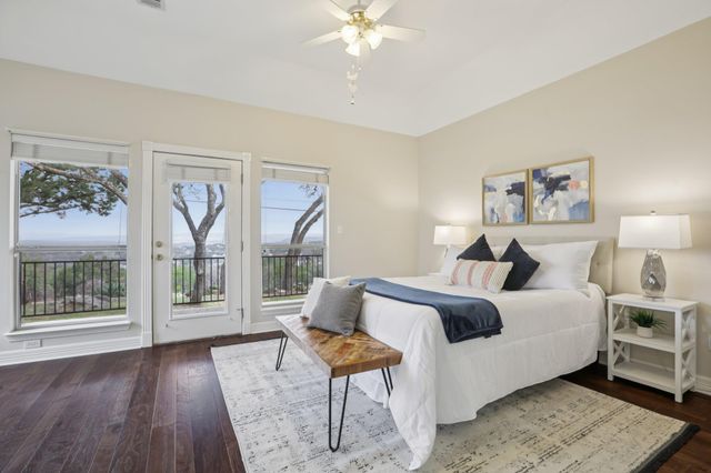 21002 Boggy Ford RD, Lago Vista, TX 78645