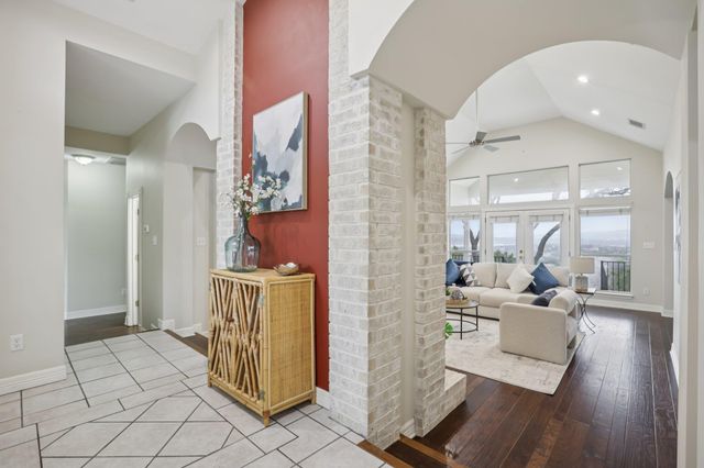 21002 Boggy Ford RD, Lago Vista, TX 78645