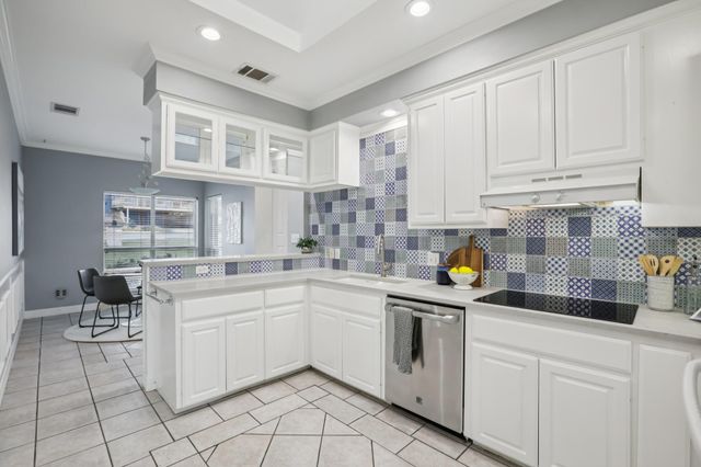 21002 Boggy Ford RD, Lago Vista, TX 78645