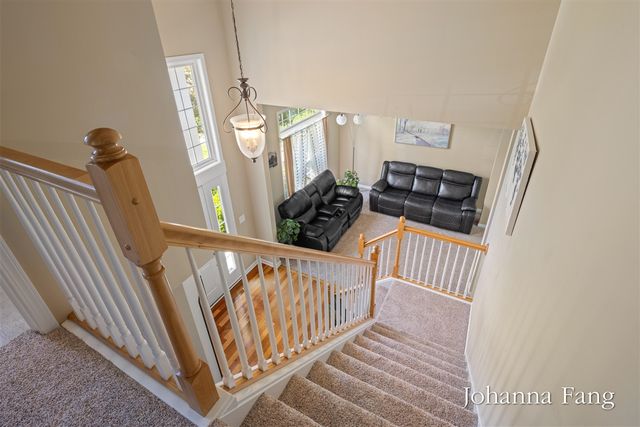 3673 Maple Hurst Drive, Grand Rapids, MI 49512