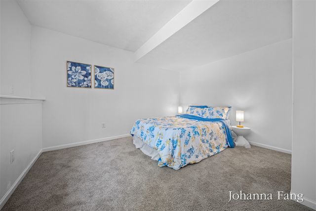 3673 Maple Hurst Drive, Grand Rapids, MI 49512
